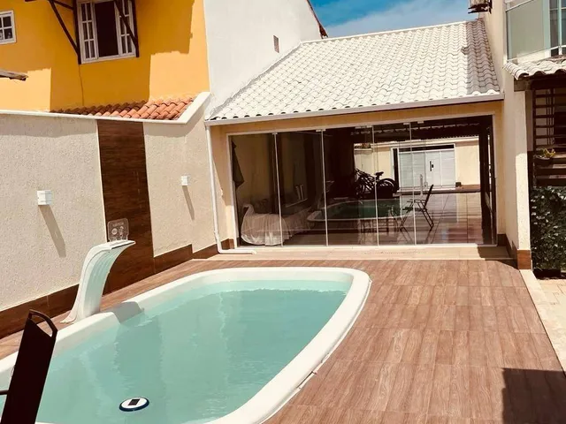 Casa com 300m² 4 quartos e 4 banheiros, à venda, no bairro Ogiva em Cabo Frio