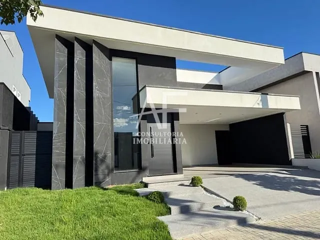 Casa com 300m² 3 quartos e 5 banheiros, à venda, no bairro Condomínio Ouro Ville em Taubaté