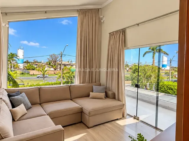 Casa com 292m² 4 quartos e 5 banheiros, à venda, no bairro Loteamento Village Mirassol II em Mirassol