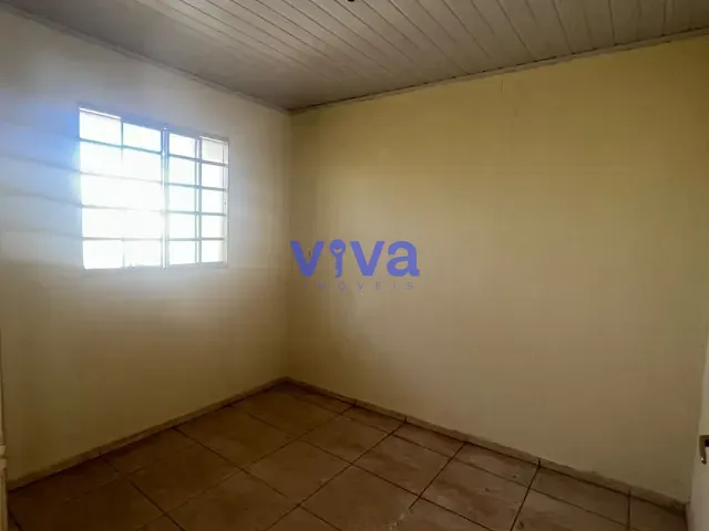 Casa 2 quartos e 1 banheiro, para alugar, no bairro Cidade Satélite São Luiz em Aparecida de Goiânia