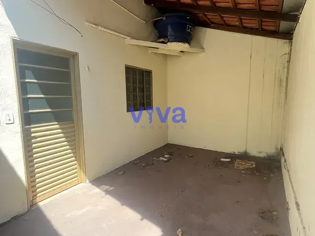 Casa 2 quartos e 1 banheiro, para alugar, no bairro Cidade Satélite São Luiz em Aparecida de Goiânia