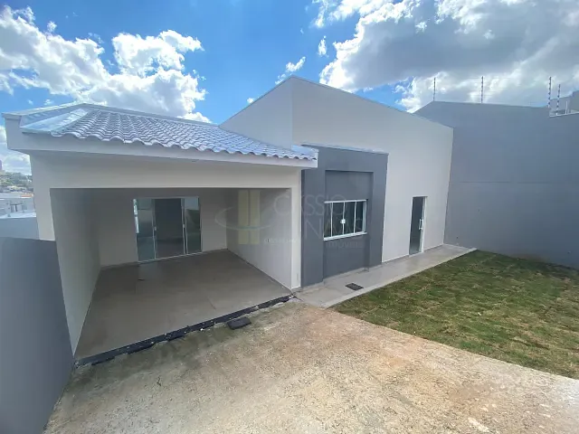 Casa com 577m² 3 quartos e 3 banheiros, à venda, no bairro Vila Monte Castelo em Apucarana