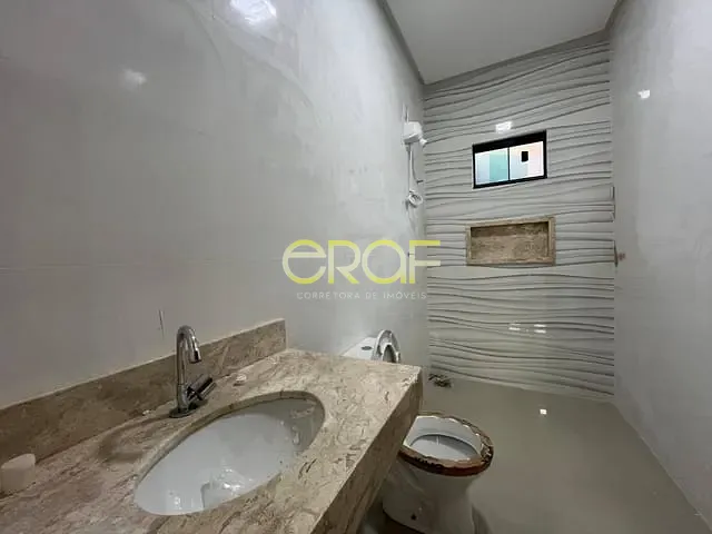 Casa com 352m² 2 quartos e 2 banheiros, à venda, no bairro Parque Lago em Formosa