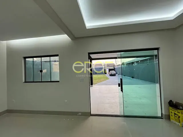 Casa com 352m² 2 quartos e 2 banheiros, à venda, no bairro Parque Lago em Formosa