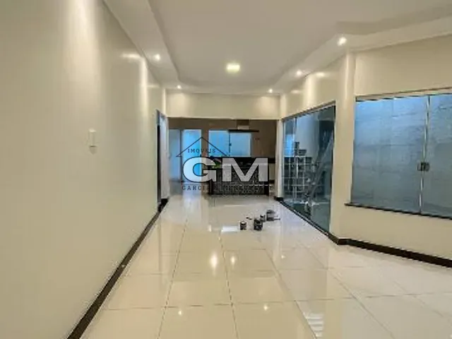 Casa com 250m² 3 quartos e 2 banheiros, à venda, no bairro Jardim Piratininga em Franca