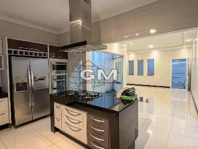 Casa com 250m² 3 quartos e 2 banheiros, à venda, no bairro Jardim Piratininga em Franca