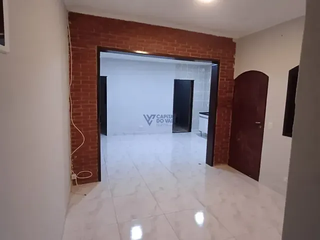 Casa 2 quartos e 1 banheiro, para alugar, no bairro Residencial União em São José dos Campos