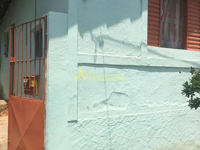 Casa com 300m², à venda, no bairro Aroeira em Aparecida