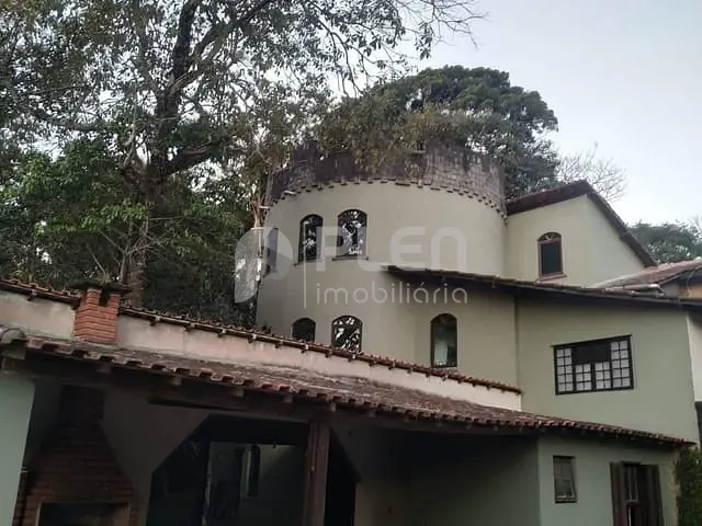 Casa com 400m² 4 quartos e 4 banheiros, à venda, no bairro Caraguatá em Mairiporã