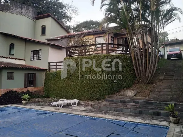 Casa com 400m² 4 quartos e 4 banheiros, à venda, no bairro Caraguatá em Mairiporã