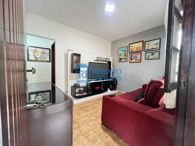 Casa 2 quartos e 1 banheiro, à venda, no bairro Centro em Maricá