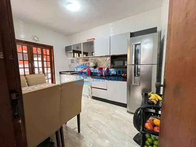 Casa 2 quartos e 1 banheiro, à venda, no bairro Centro em Maricá