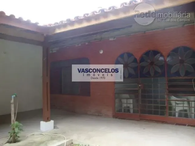 Casa com 90m² 2 quartos e 1 banheiro, à venda, no bairro Indaiá em Caraguatatuba