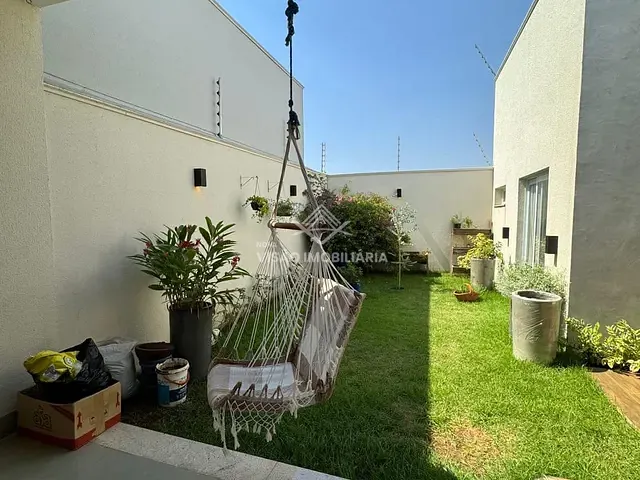 Casa 3 quartos e 3 banheiros, à venda, no bairro Jardim Barcelona II em Sinop