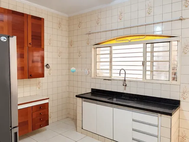 Casa com 240m² 3 quartos e 3 banheiros, à venda, no bairro Jardim América em São José do Rio Preto