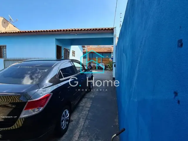 Casa com 245m² 2 quartos e 1 banheiro, à venda, no bairro Conjunto Habitacional José Garcia Molina em Londrina