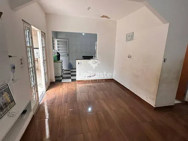 Casa 3 quartos e 1 banheiro, à venda, no bairro Conjunto Taquaril em Belo Horizonte