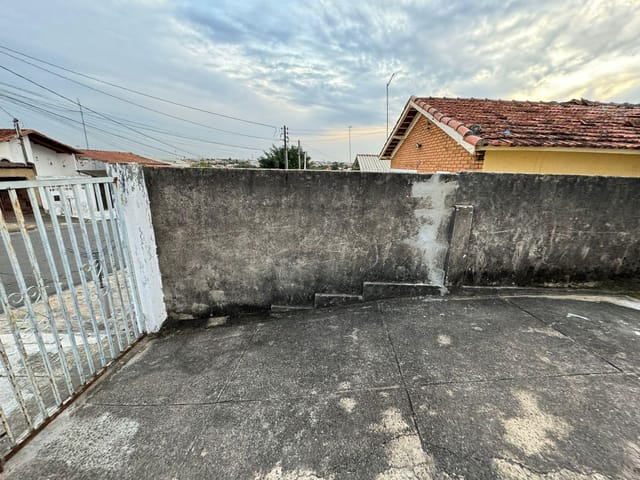 Casa 2 quartos e 1 banheiro, à venda, no bairro Conjunto Habitacional Parque Itajaí em Campinas
