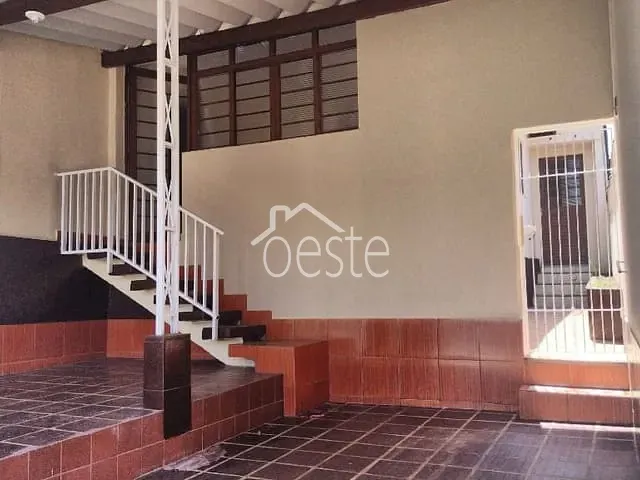 Casa com 250m² 4 quartos e 4 banheiros, à venda, no bairro Vila Brasil em Santa Bárbara D'Oeste