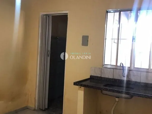 Casa com 80m² 1 quarto e 1 banheiro, para alugar, no bairro Jardim Sacilotto II em Artur Nogueira
