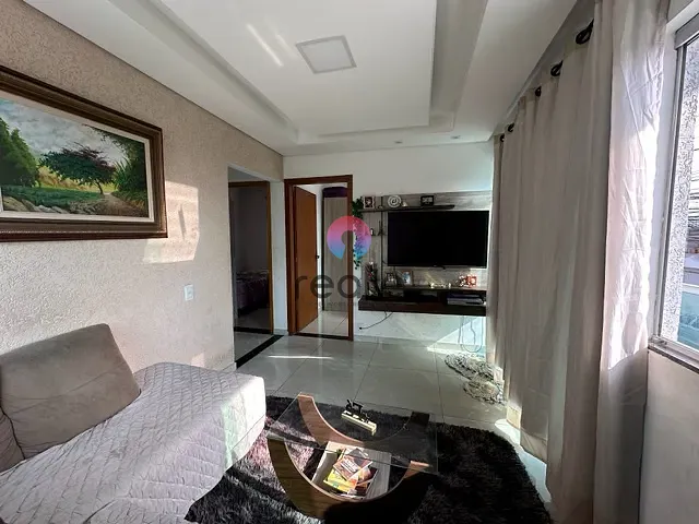 Casa com 360m² 3 quartos e 1 banheiro, à venda, no bairro Engenho Nogueira em Belo Horizonte