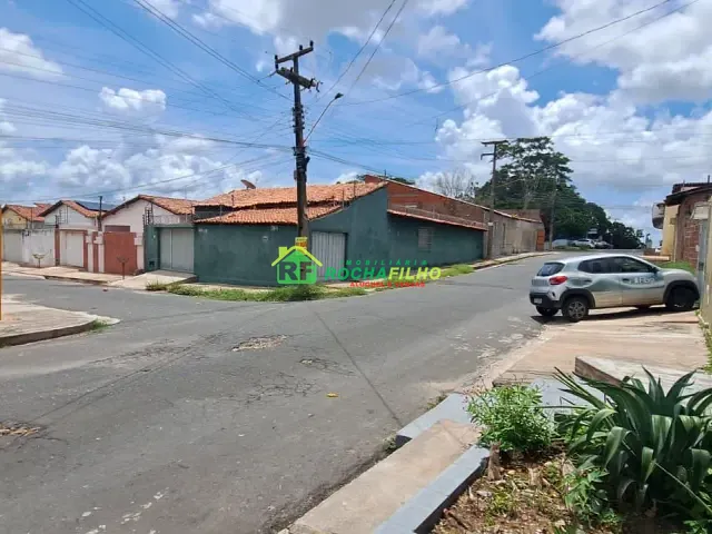 Casa com 210m² 3 quartos e 3 banheiros, à venda, no bairro Primavera em Teresina