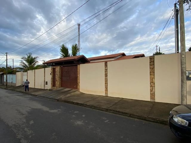 Casa com 2000m² 5 quartos e 3 banheiros, à venda, no bairro Ponte Nova em Extrema