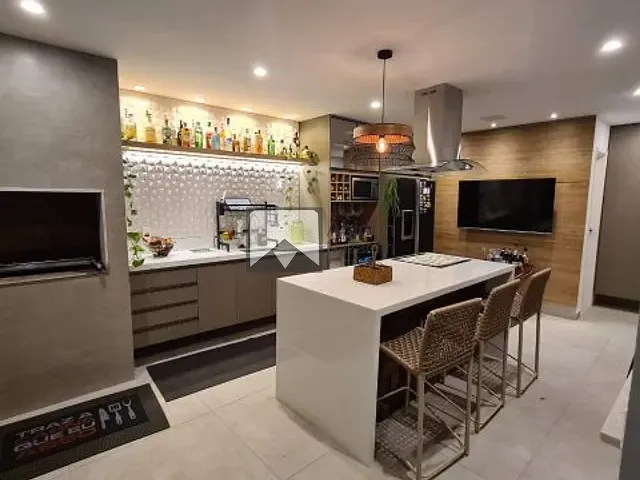 Casa com 520m² 3 quartos e 3 banheiros, à venda, no bairro São Francisco em Niterói