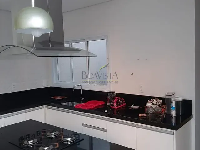 Casa com 280m² 4 quartos e 4 banheiros, à venda, no bairro Condomínio Portal da Serra em Bragança Paulista