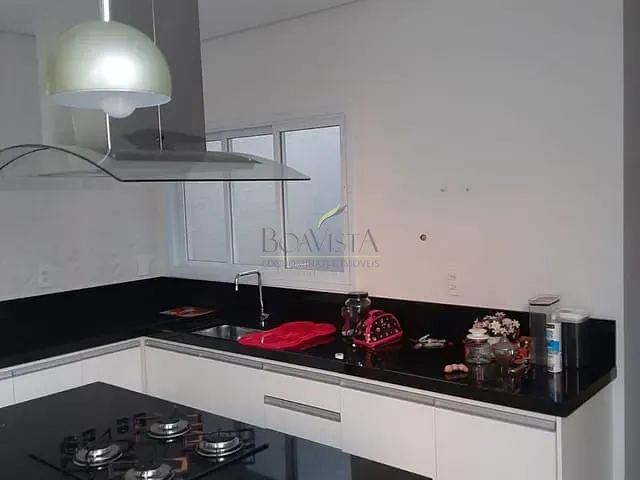 Casa com 280m² 4 quartos e 4 banheiros, à venda, no bairro Condomínio Portal da Serra em Bragança Paulista