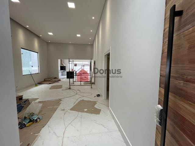 Casa com 420m², à venda, no bairro Condomínio Reserva dos Lagos em Pindamonhangaba