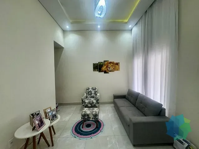 Casa com 175m² 3 quartos e 2 banheiros, à venda, no bairro Village Moutonnée em Salto