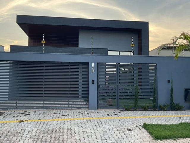 Casa com 360m² 3 quartos e 1 banheiro, à venda, no bairro Jardim Belo Horizonte em Sinop