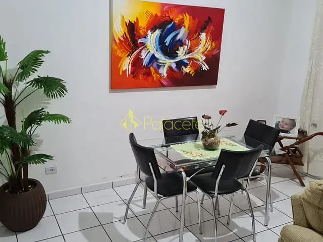 Casa com 250m² 3 quartos e 2 banheiros, à venda, no bairro Conjunto Habitacional Terra dos Ipês I (Norte) em Pindamonhangaba