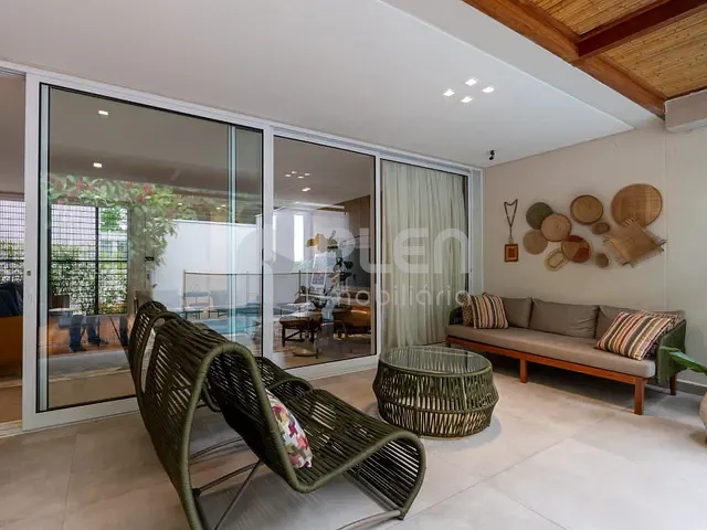 Casa 3 quartos e 5 banheiros, à venda, no bairro Morumbi em São Paulo