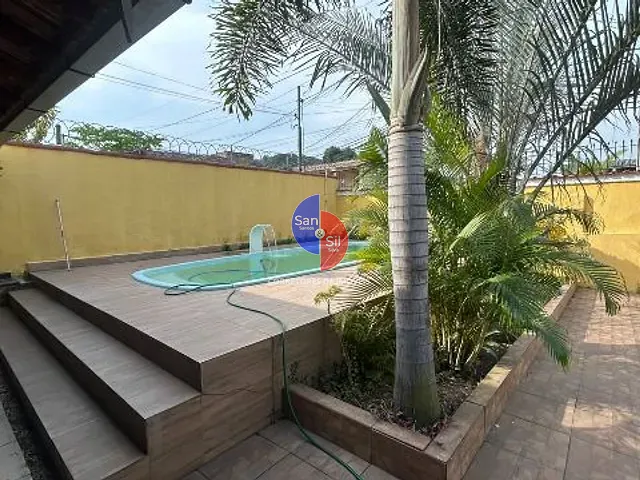 Casa 3 quartos e 2 banheiros, à venda, no bairro Praia da Esperança (Praia de Mauá) em Magé