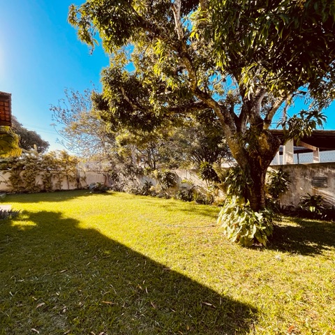 Casa com 1190m² 3 quartos e 3 banheiros, à venda, no bairro Praia do Siqueira em Cabo Frio