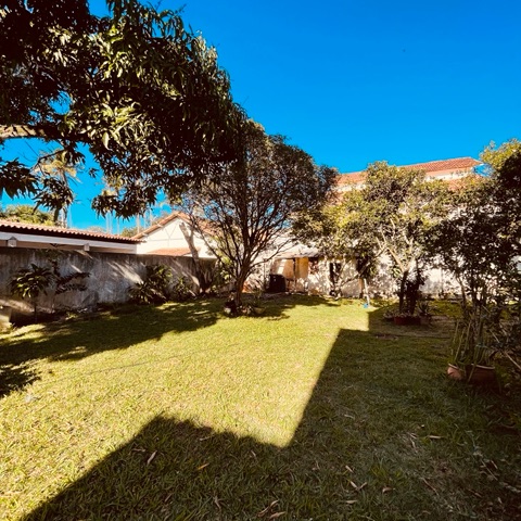 Casa com 1190m² 3 quartos e 3 banheiros, à venda, no bairro Praia do Siqueira em Cabo Frio