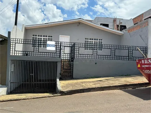 Casa com 144m² 3 quartos e 2 banheiros, à venda, no bairro Núcleo Habitacional Dom Romeu Alberti em Apucarana