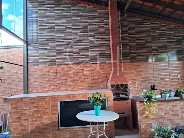 Casa com 200m² 2 quartos e 2 banheiros, à venda, no bairro Adelino Simioni em Ribeirão Preto