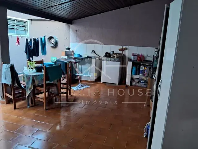 Casa com 200m² 2 quartos e 2 banheiros, à venda, no bairro Adelino Simioni em Ribeirão Preto