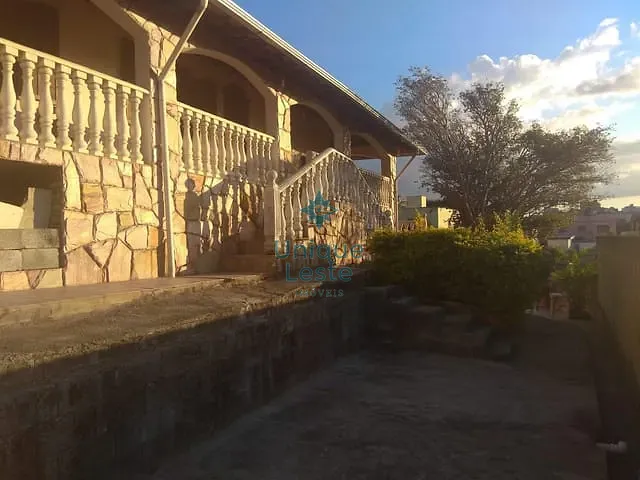 Casa 3 quartos e 2 banheiros, à venda, no bairro São Marcos em Belo Horizonte