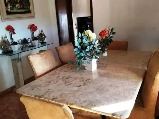 Casa 3 quartos e 2 banheiros, à venda, no bairro São Marcos em Belo Horizonte