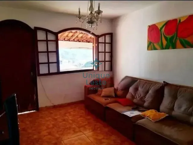 Casa 3 quartos e 2 banheiros, à venda, no bairro São Marcos em Belo Horizonte