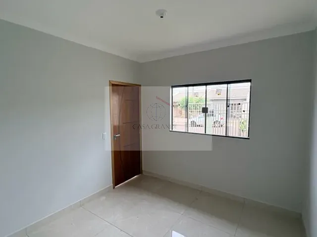Casa com 150m² 3 quartos e 1 banheiro, à venda, no bairro Jardim Cidade Nova em Rolândia