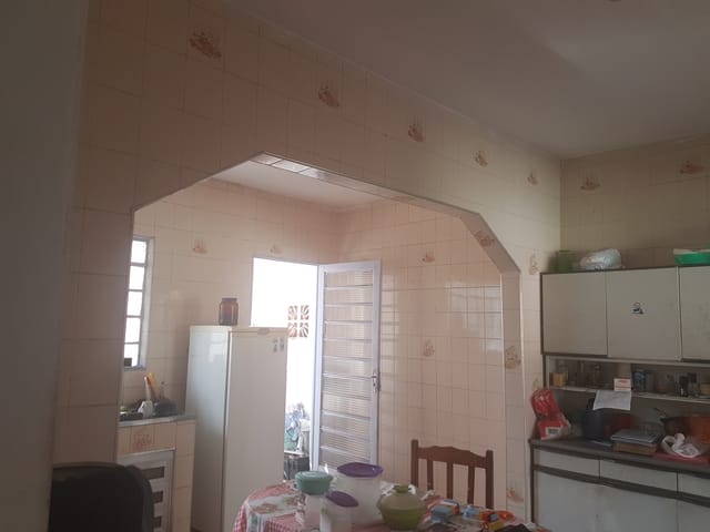 Casa com 323m² 3 quartos e 1 banheiro, à venda, no bairro Jardim Santa Rosa em Campinas