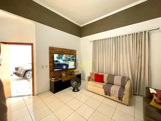 Casa com 311m² 3 quartos e 4 banheiros, à venda, no bairro Jardim dos Pinheiros em Votuporanga