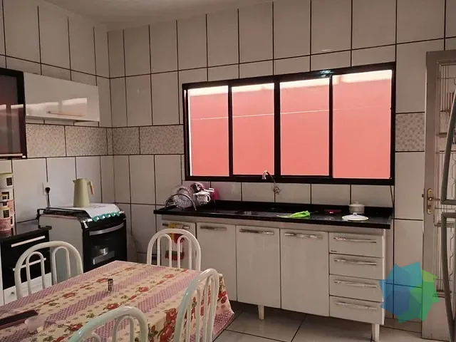 Casa com 222m² 2 quartos e 1 banheiro, à venda, no bairro Residencial Porto Seguro em Salto