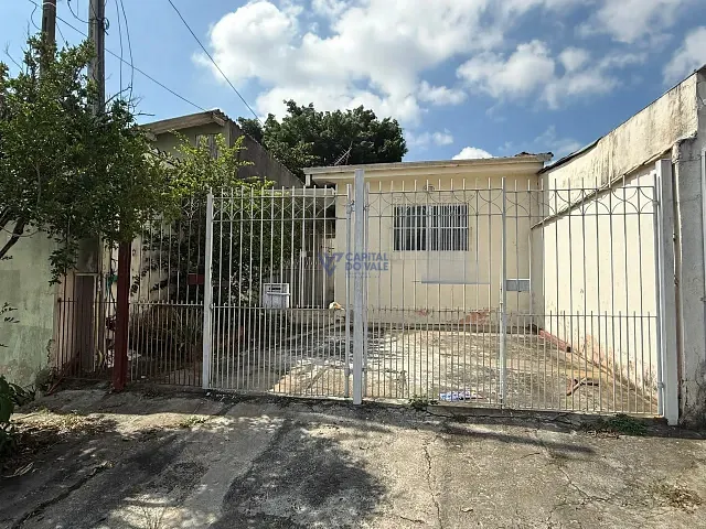 Casa com 150m² 2 quartos e 1 banheiro, à venda, no bairro Cidade Morumbi em São José dos Campos