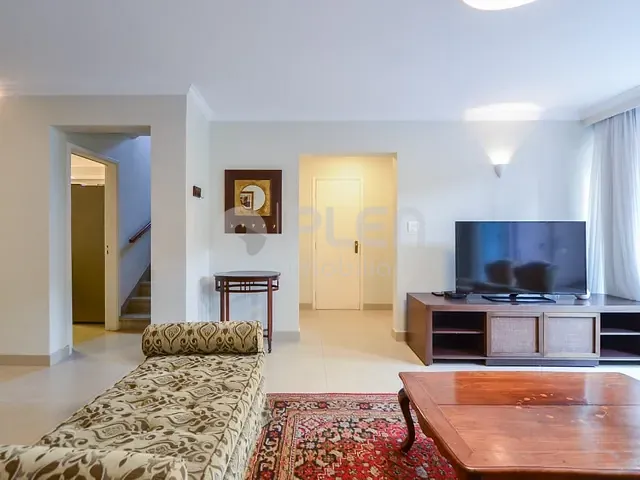 Casa 3 quartos e 4 banheiros, à venda, no bairro Brooklin em São Paulo
